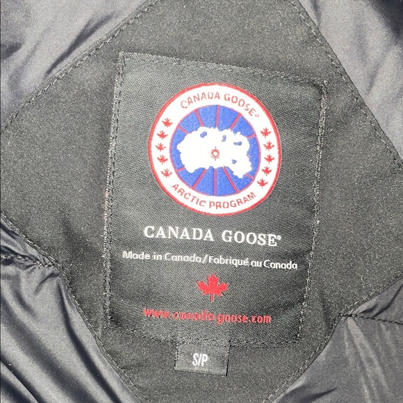 Canada Goose Black Jacket with Fur Hood - Picture 6 of 6